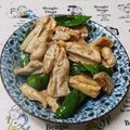 NAOばあさん's cooksnap of when they made 簡単やげん軟骨＆ししとう塩コショウ炒め.