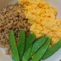 ひぃちゃんひー's cooksnap of when they made おいしい！時短！三色そぼろ丼.