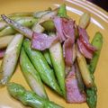 みい５２１２'s cooksnap of when they made アスパラとベーコンのさっと炒め.