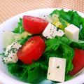 クックI7I5L1☆'s cooksnap of when they made 青じそふりかけのトマトときゅうりのサラダ.