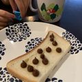 たべたいち's cooksnap of when they made 練乳トースト♡チョコベビーのせ.