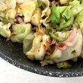 北のデビル。's cooksnap of when they made 調味料一切不要♡イカの塩辛キャベツ炒め.