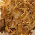 ぴろぴーろ24's cooksnap of when they made 簡単！豚肉と玉ねぎのコチュジャン炒め丼.