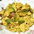 みみ母's cooksnap of when they made アボカド卵炒め.