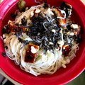 くろかよかよ's cooksnap of when they made うなぎと野菜の冷だし素麺茶漬け.