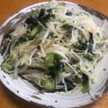 わらいふく's cooksnap of when they made 簡単きゅうりとわかめでモヤシのナムル.