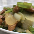 una©️'s cooksnap of when they made 小松菜と粗挽きウインナーの炒め物.