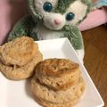 k2hiro's cooksnap of when they made ケンタッキー風ビスケット！(コストコ).