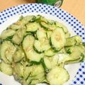 雌豚♀'s cooksnap of when they made 簡単 うま キュウリのゴマみそ.