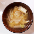 クックL8U9HI☆'s cooksnap of when they made 本だしで簡単！基本の白菜と油揚げの味噌汁.
