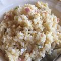 やよもも's cooksnap of when they made ベーコンとネギのシンプル卵炒飯.