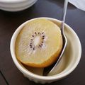 4double5's cooksnap of when they made ビタミンデザート✨キーウィの食べ方.