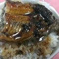 あべたかはし's cooksnap of when they made 市販のうなぎをふっくら＊蒲焼き丼.