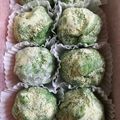 mokocyann's cooksnap of when they made 蓬たっぷり☆母が作る『草餅（草大福）』.