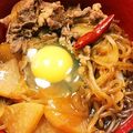 ちいほ☆'s cooksnap of when they made 簡単美味・牛肉と白滝と玉葱のすき焼き風煮.