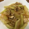 塩むすび好き's cooksnap of when they made ご飯が進む★スイカの皮と豚肉の中華炒め.