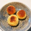 rottico's cooksnap of when they made 発酵なし！フライパンでモッチリパン♡.