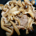 カナヘビ☆'s cooksnap of when they made しめじとマイタケのきんぴら.