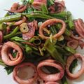 すずぱく's cooksnap of when they made 空芯菜とイカのガーリック炒め.
