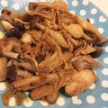 ♪さーちゃん♪'s cooksnap of when they made 鶏ももとしめじの甘煮.
