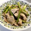 YUKIKI☆'s cooksnap of when they made アスパラと豚肉のマヨ炒め.