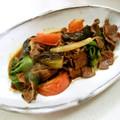 あっこ姉's cooksnap of when they made 焼肉のタレで＊夏野菜と牛肉の大葉風味炒め.