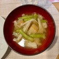 料理インコ's cooksnap of when they made 舞茸といんげんの味噌汁♪.