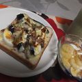 よちりん's cooksnap of when they made 炒め茄子×茹で卵のお好み風トースト.