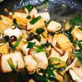Rii3na's cooksnap of when they made 厚揚げとニラとしめじのあんかけ煮.