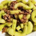 Jyohana's cooksnap of when they made おばけきゅうりと茄子のそぼろ炒め.