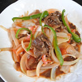 スタイリッシュママ's cooksnap of when they made *牛肉と玉ねぎのにんにくトマト炒め*.