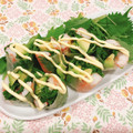 miwayon's cooksnap of when they made カニカマとアボカドとシソの生春巻き.