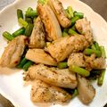 まっつんn's cooksnap of when they made 鶏なんこつとニンニクの芽のペペロン炒め.