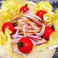 はるシェフ's cooksnap of when they made レタスとトマト紫玉ねぎのサラダ.