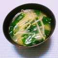 まあまま☆0403's cooksnap of when they made もやしとわかめのお味噌汁.
