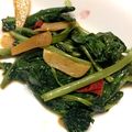 しばにゃんにゃん's cooksnap of when they made 腹ペコ男子パクパク！空心菜のにんにく炒め.
