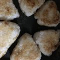 マリアマリママ's cooksnap of when they made 鰹節入りꕤバター醤油焼きおにぎり.