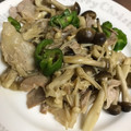 クックIIUFPK☆'s cooksnap of when they made きのこと豚肉のバター醤油炒め.