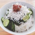 Aloha☆★'s cooksnap of when they made 梅しらすきゅうり飯.