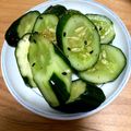 萌しんば's cooksnap of when they made 簡単、きゅうりのピリ辛浅漬け.