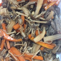 ☆アチャコ's cooksnap of when they made 常備菜に♬ 舞茸としめじと人参の炒め煮.