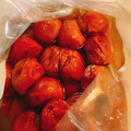 あけちゃんち。's cooksnap of when they made 無添加はちみつ梅干しの作り方.