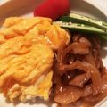 sakura＿iro's cooksnap of when they made オムライス風♪豚コマで生姜焼き他人丼.