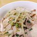 _mk's cooksnap of when they made 我が家の丼　やみつき☆ネギ塩もやしの豚丼.