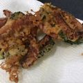 おやつや's cooksnap of when they made ゴーヤとウインナーの天ぷら.