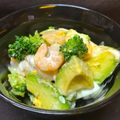 hiroro☆ro's cooksnap of when they made 神的、エビアボカドのマヨサラダ！.