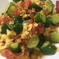 らっち☆☆☆'s cooksnap of when they made 旨いぞ！キュウリとトマトの卵炒め　.