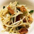 たまにゃんときよみ's cooksnap of when they made カリカリ豚のうま塩もやし炒め♪.