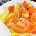 はるシェフ's cooksnap of when they made ささっと♡♥レタスとトマトのサラダ.