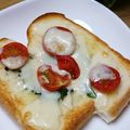 ﾋﾟﾛﾐ♡'s cooksnap of when they made 大葉とトマトのトースト.